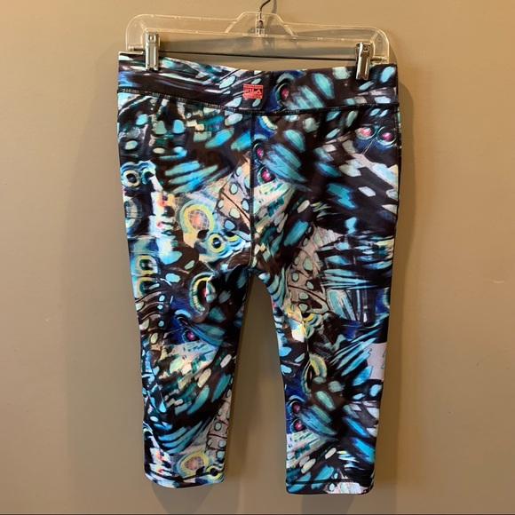 FILA Sport Performance Running Womens Multicolored Capri Leggings Size Med *EUC* - Picture 3 of 4
